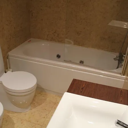 Modern T3 Apt In Entrecampos Av. 5 De Outubro