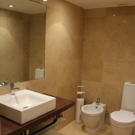 Modern T3 Apt In Entrecampos Av. 5 De Outubro * Lisboa