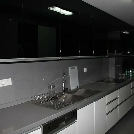 Modern T3 Apt In Entrecampos Av. 5 De Outubro *